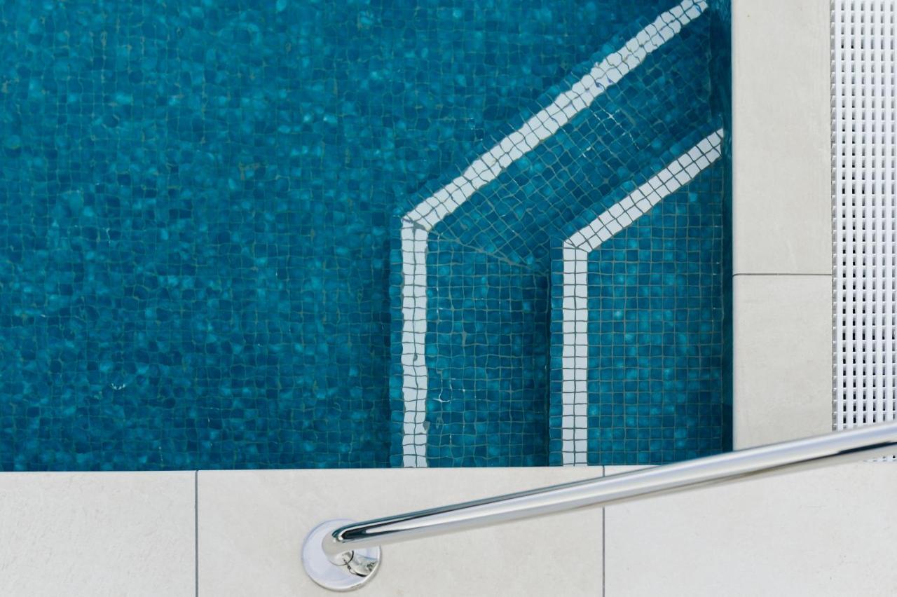 Holiday Inn Express & Suites Sunshine Coast By Ihg Maroochydore Dış mekan fotoğraf