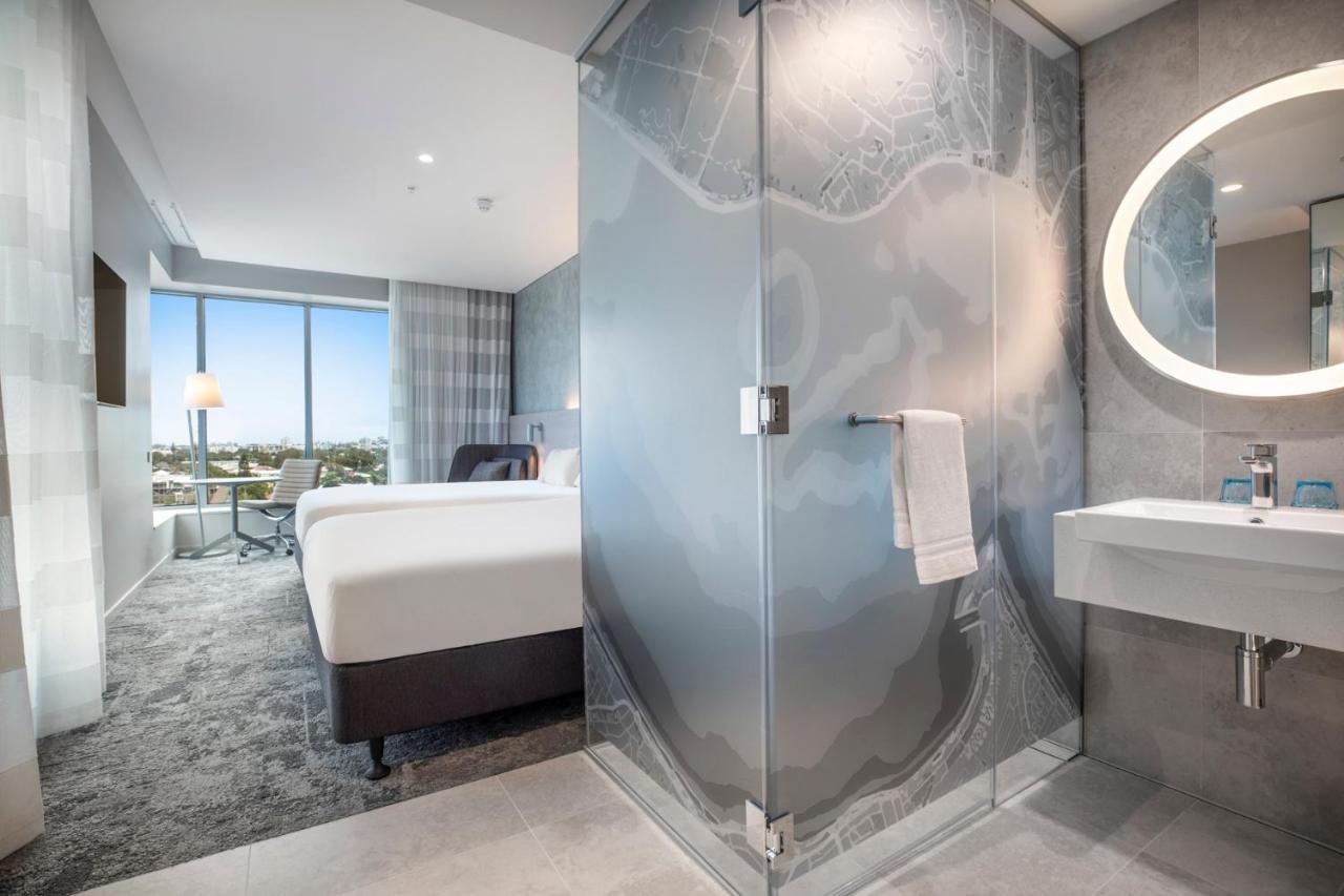 Holiday Inn Express & Suites Sunshine Coast By Ihg Maroochydore Dış mekan fotoğraf