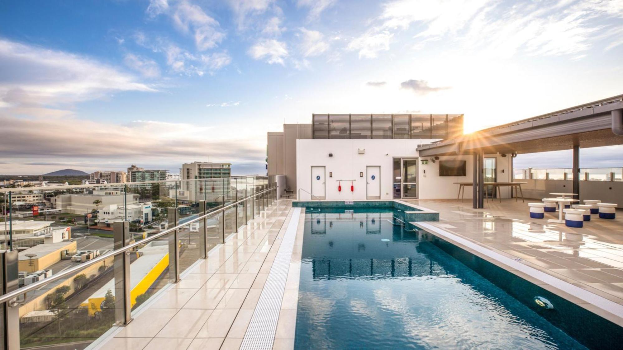 Holiday Inn Express & Suites Sunshine Coast By Ihg Maroochydore Dış mekan fotoğraf